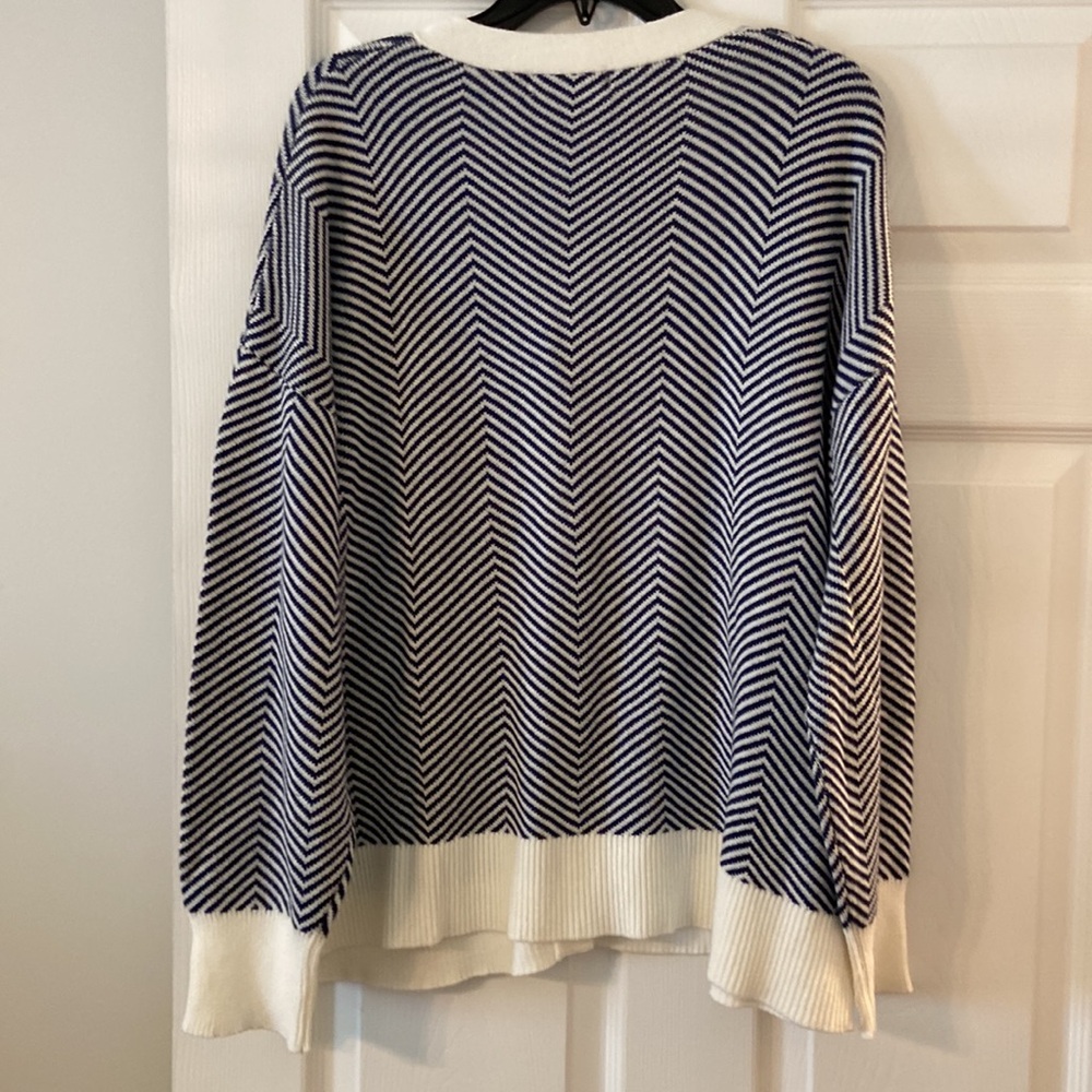DOKOTOO Navy Blue and White Cardigan Sweater length 27” bust 50” - Picture 5 of 8